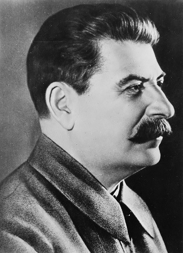 josef-stalin-1.jpg
